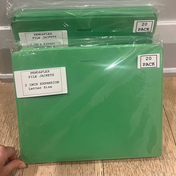 NEW - PENDAFLEX - 2- INCH Expansion File Jackets - Letter Size - GREEN (40 PACK) - Picture 2 of 8